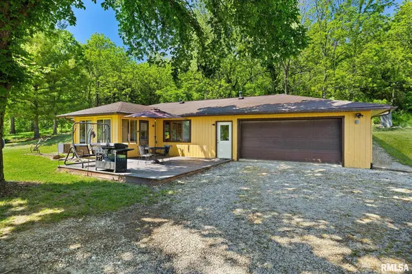 750 WASHBURN RD, Washburn, IL 61570