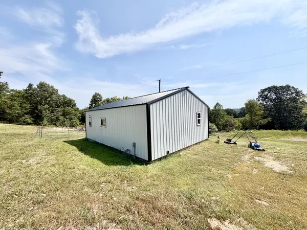 3494 Spence School RD, Mansfield, MO 65704