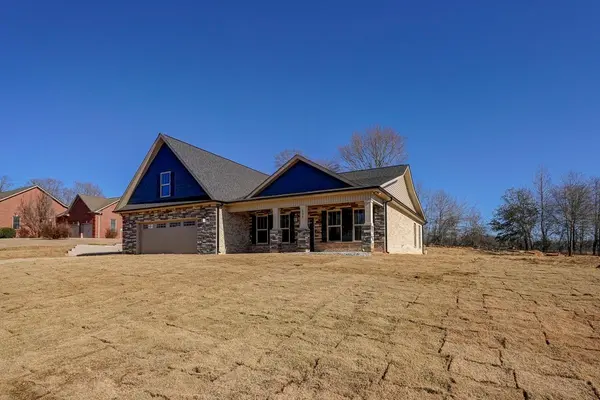 155 Floyd Meadow Dr., Inman, SC 29349