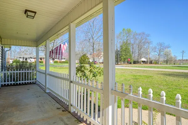 100 Stewart DR, Lyman, SC 29349