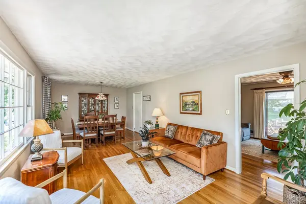 105 Thunderbird PL, Spartanburg, SC 29307-3828