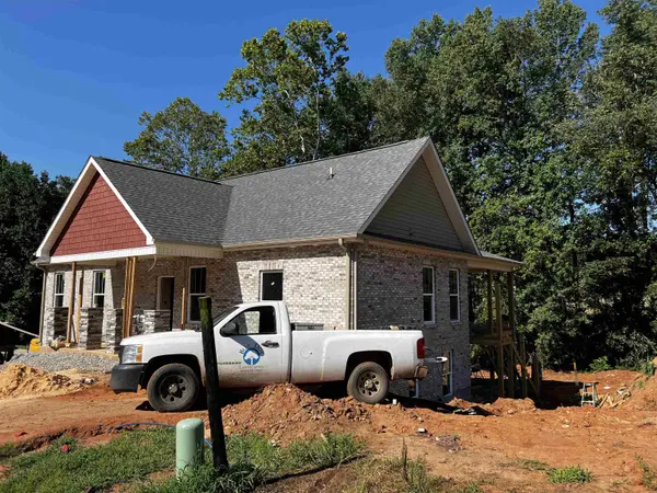 172 Floyd Meadow DR, Inman, SC 29349