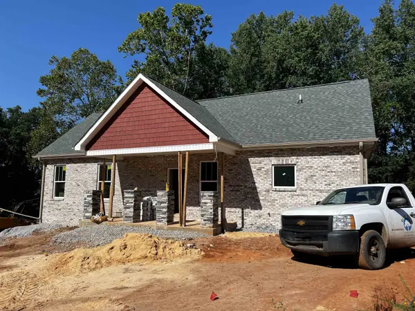 172 Floyd Meadow DR, Inman, SC 29349