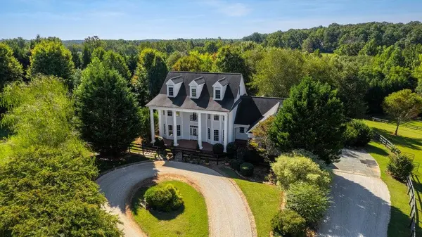 125 Hunter Hack TRL,  Campobello,  SC 29322