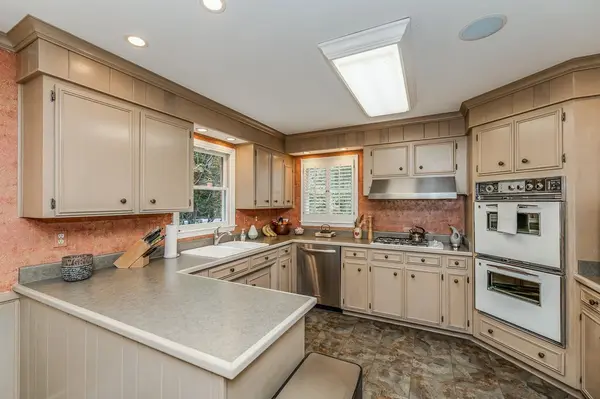 140 Fernbrook CIR, Spartanburg, SC 29307