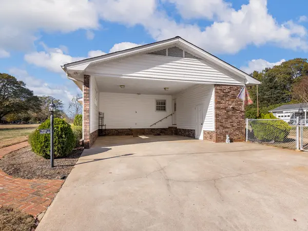 149 Ridge RD, Roebuck, SC 29376