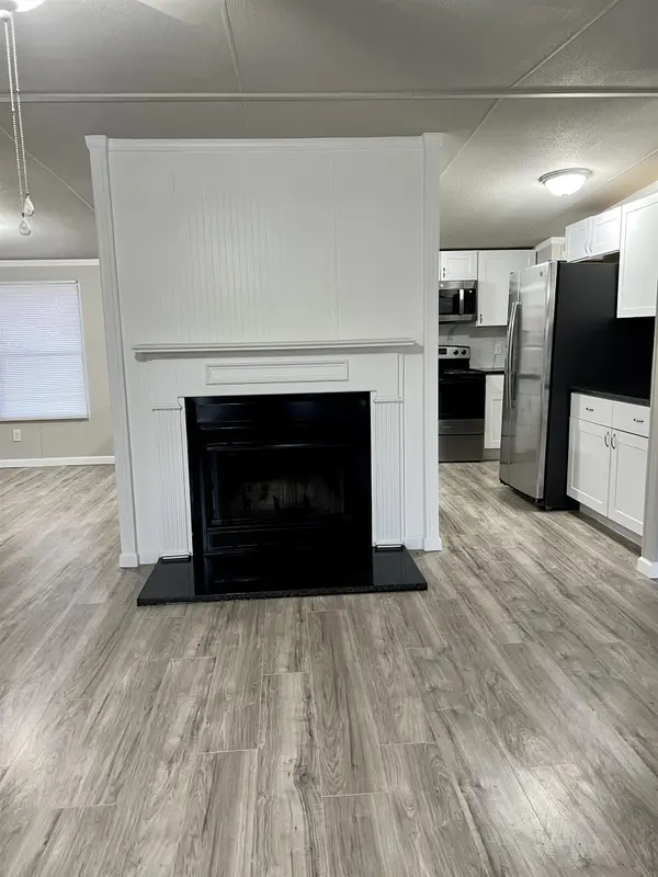 103 N Whisperwood CT, Hodges, SC 29653-8600