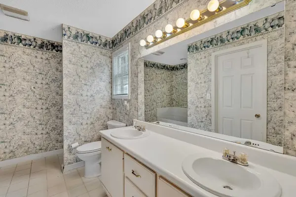 108 Chris LN, Boiling Springs, SC 29316