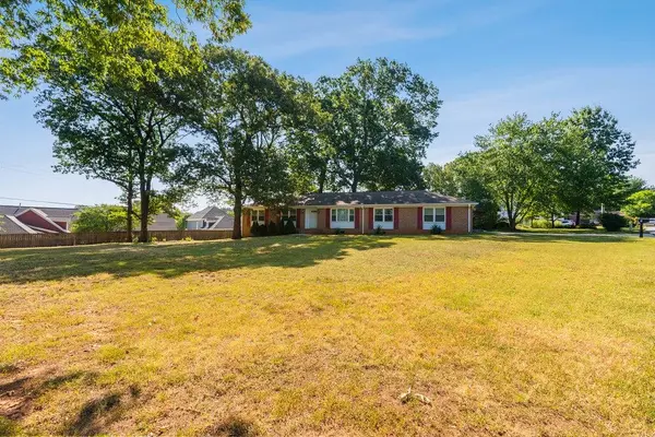 1 S Del Norte RD, Greenville, SC 29615