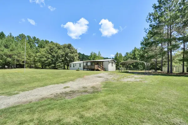 1488 Ball Park RD, Enoree, SC 29335