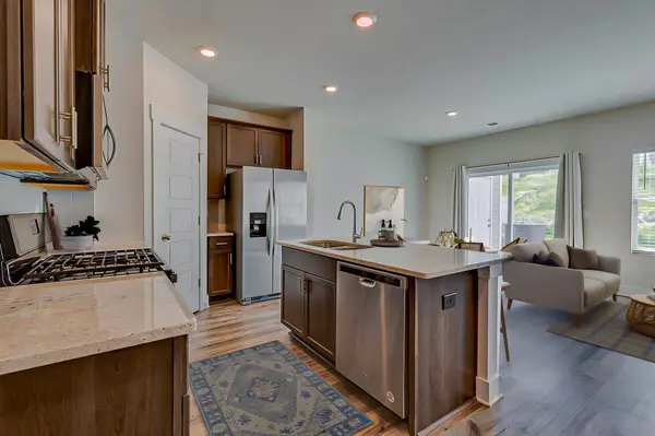 863 Thread WAY, Greer, SC 29651