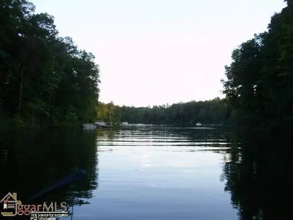 140 Lakeshore DR, Chesnee, SC 29323