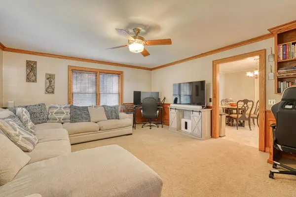115 Moreland AVE, Laurens, SC 29360