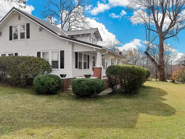 201 W Coleman ST, Landrum, SC 29356