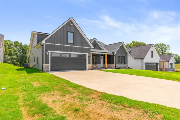 2010 Meadow Glen CT, Chesnee, SC 29323