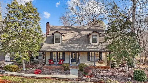 306 River Forest DR, Boiling Springs, SC 29316-9195