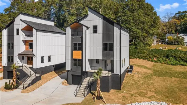 100 Daisy LN, Easley, SC 29640-2034