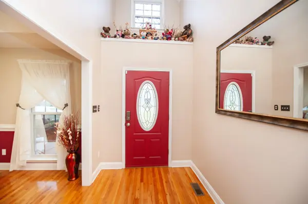 209 Roundstone DR, Inman, SC 29349