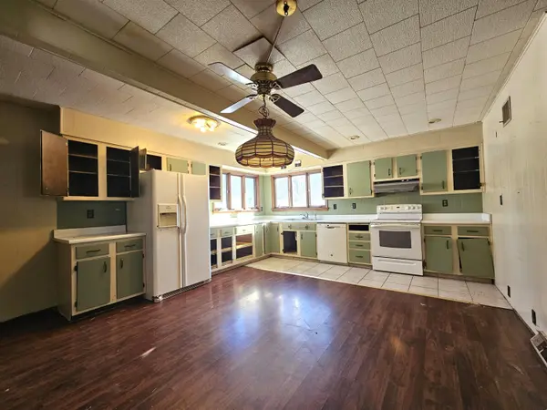 408 Hancock AVE, North Judson, IN 46366