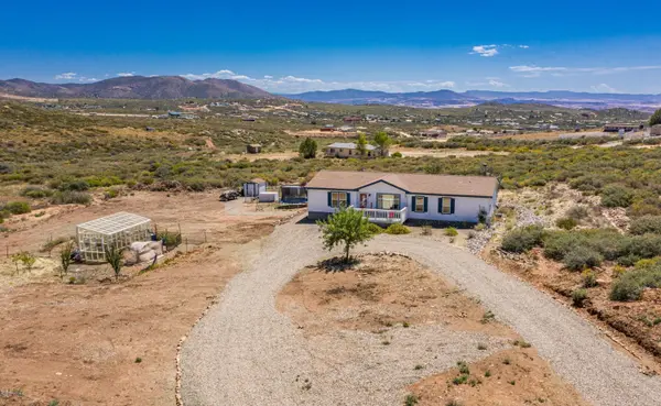 16980 Leprechaun RD, Dewey-humboldt, AZ 86327