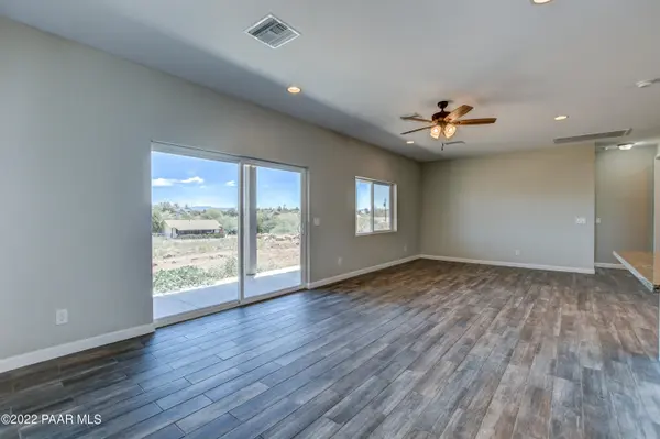 19666 E Chaparral DR, Mayer, AZ 86333