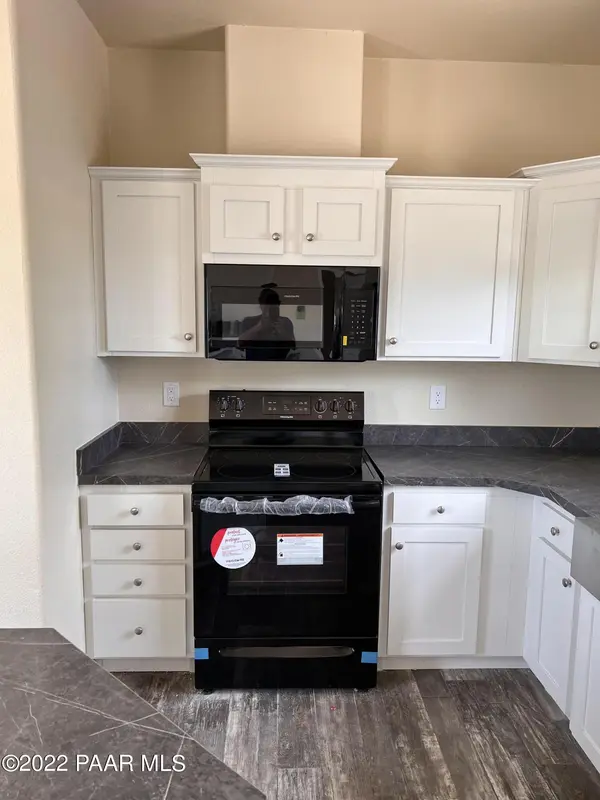 270 E Birchwood DR, Paulden, AZ 86334