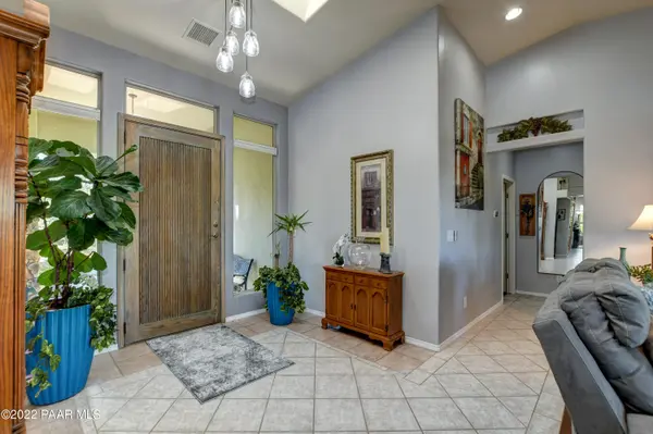 5858 N Honeysuckle RD, Prescott, AZ 86305