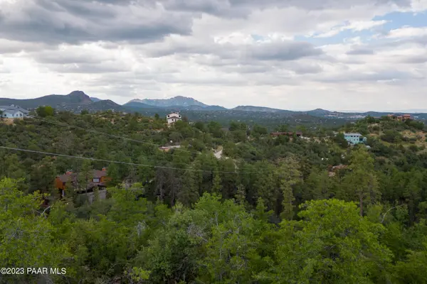 1040 Quiet Pines LN, Prescott, AZ 86303