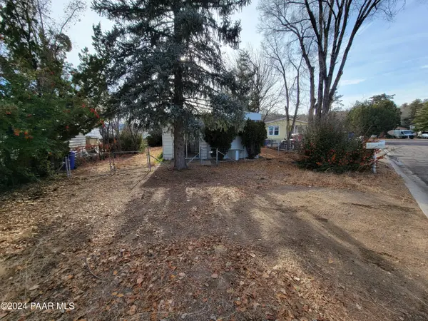 912 Apple Blossom DR, Prescott, AZ 86305