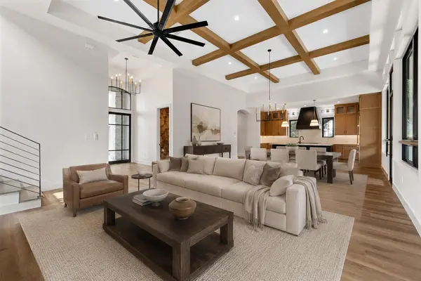 903 Flint Ridge TRL, Georgetown, TX 78628