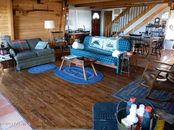 22350 N Sunny LN, Paulden, AZ 86334