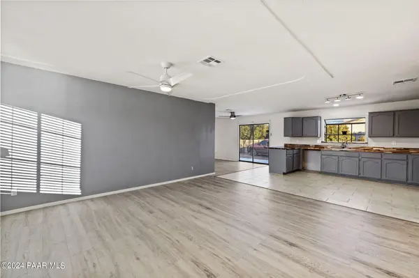 7060 E Long Look DR, Prescott Valley, AZ 86314