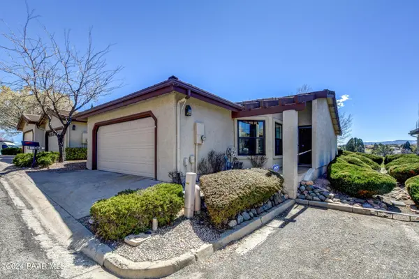 964 N Fairway DR, Dewey-humboldt, AZ 86327