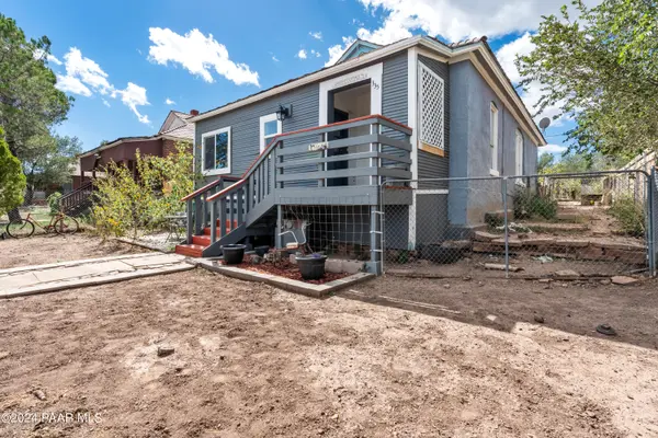 335 Park AVE, Ash Fork, AZ 86320