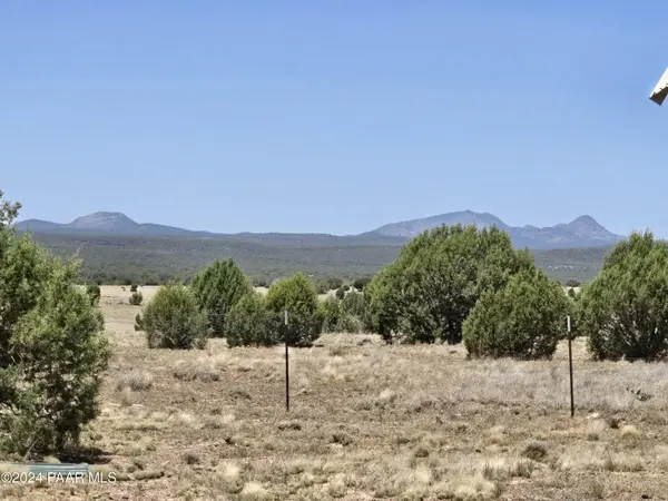 000 N Ten Tanks Ash Fork, AZ 86320