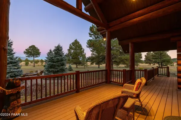 12696 Rustic Cabin TRL, Parks, AZ 86018