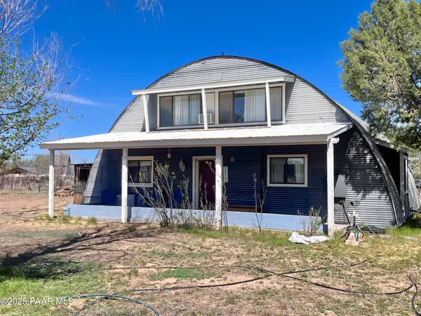 22510 N Post RD, Paulden, AZ 86334