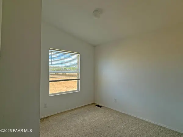375 E Antelope Run RD, Paulden, AZ 86334