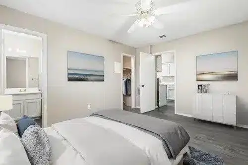 829 Park PLZ #105, Austin, TX 78753