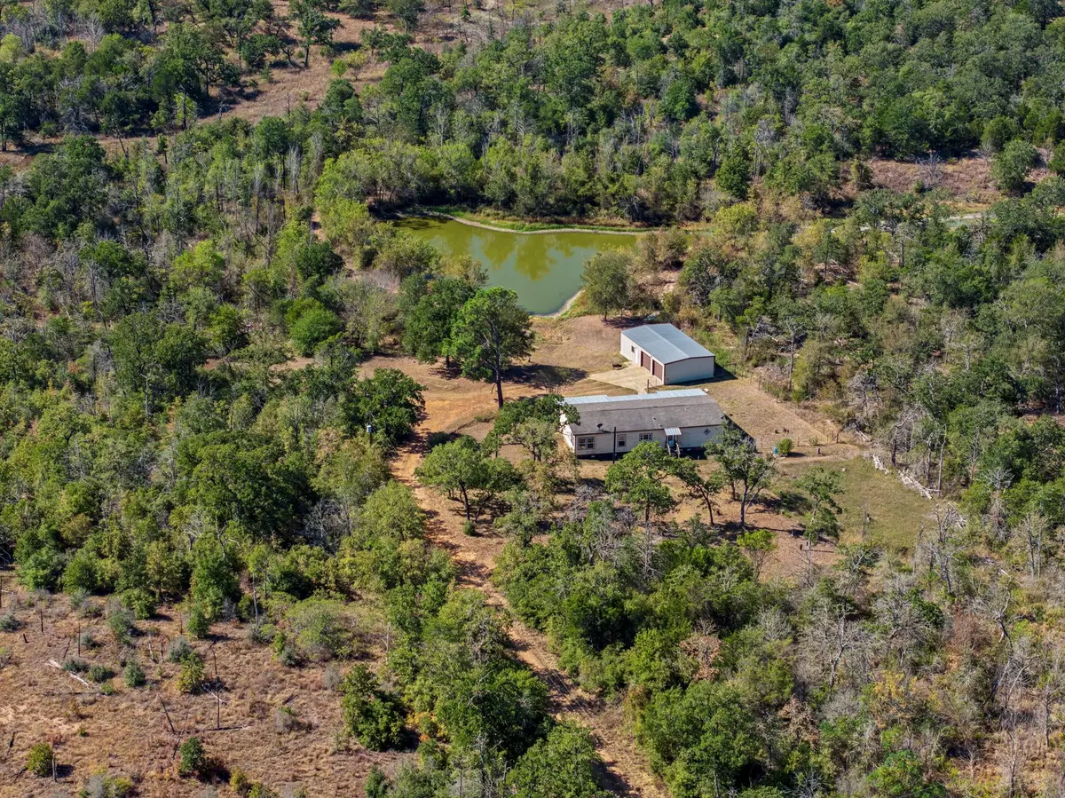 454 Leisure LN, Cedar Creek, TX 78612