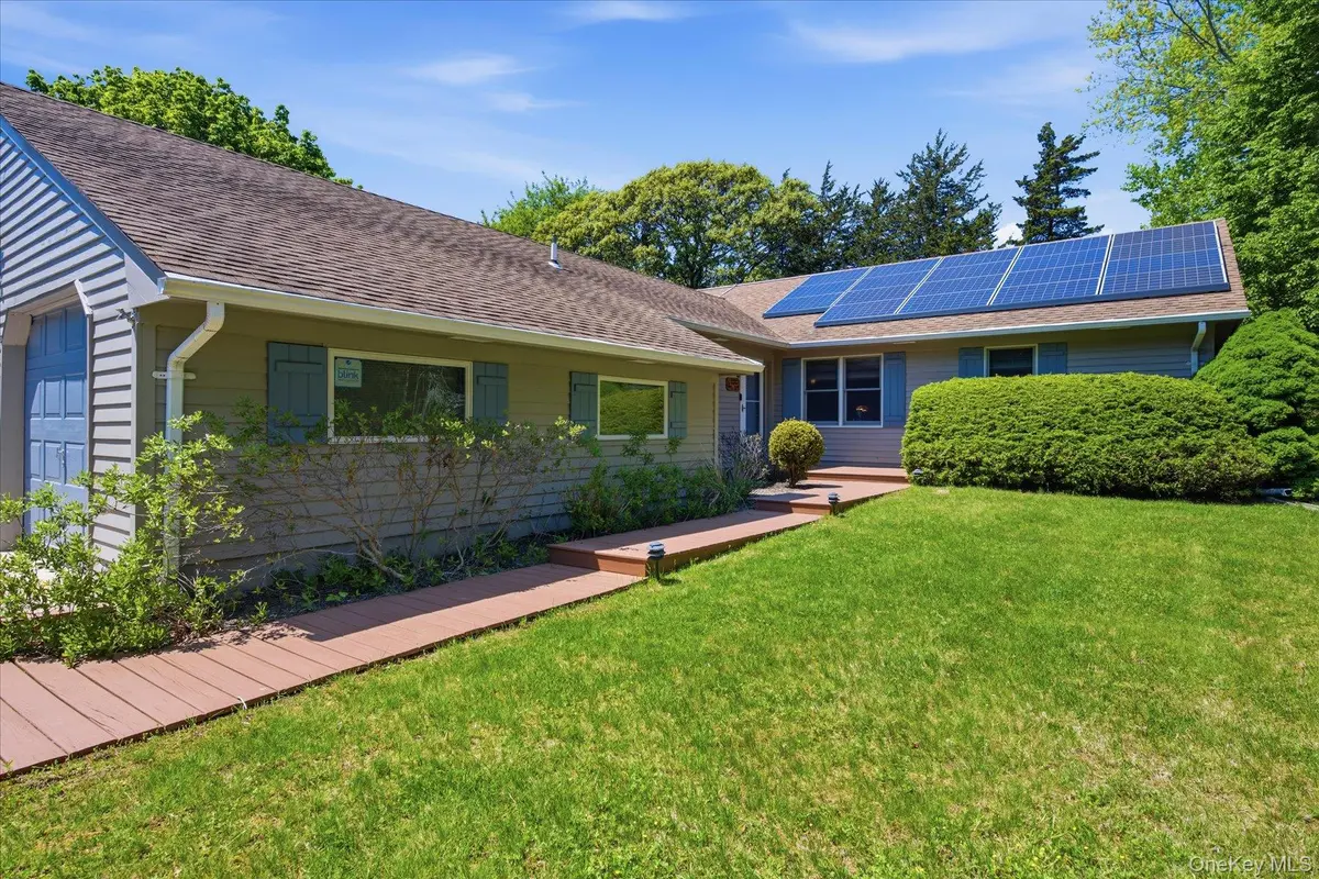 11 Mimosa PL, Shelter Island, NY 11964