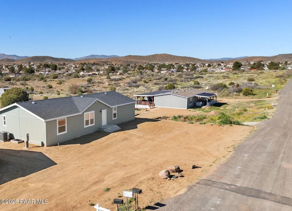 20901 E Park View LN, Cordes Lakes, AZ 86333