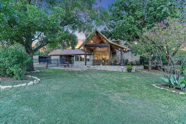 1005 County Road 414, Spicewood, TX 78669