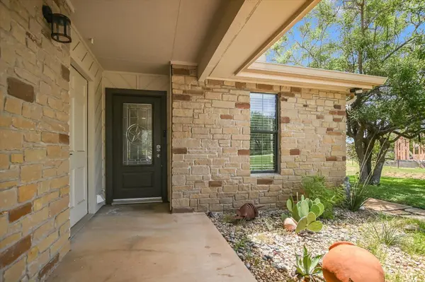 603 Sun Ray, Horseshoe Bay, TX 78657