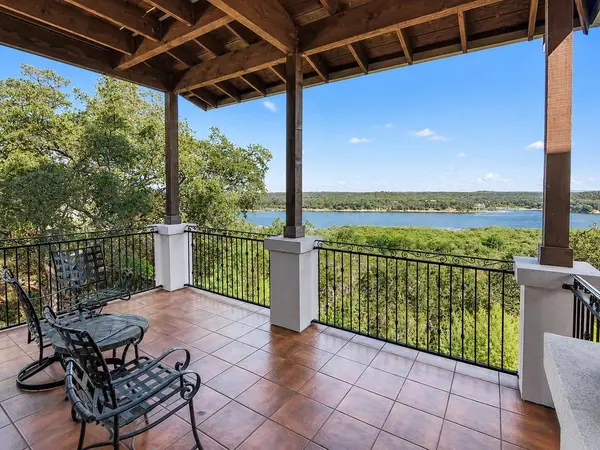 633 Wesley Ridge DR, Spicewood, TX 78669