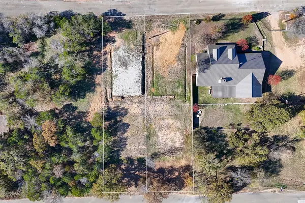 735 Birch LN, Cottonwood Shores, TX 78657
