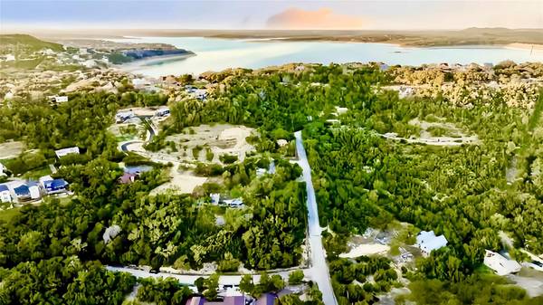 1353 Trail Pass DR, Canyon Lake, TX 78133