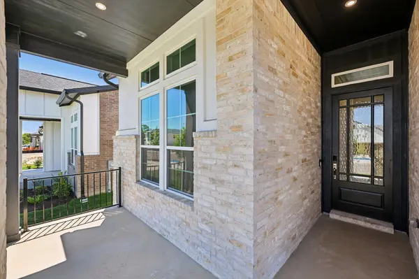 365 San Saba DR, Buda, TX 78610