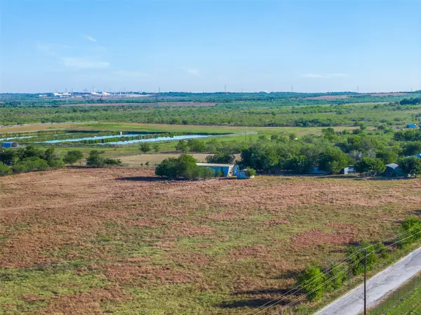 15350 San Marcos Highway, Martindale, TX 78655