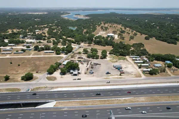 6055 I-14 W. Us Highway 190 HWY, Belton, TX 76513